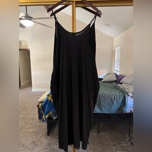 Black Sleeveless Spaghetti Strap Maxi Dress